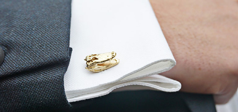 Give a Fashion Touch with Cufflink 