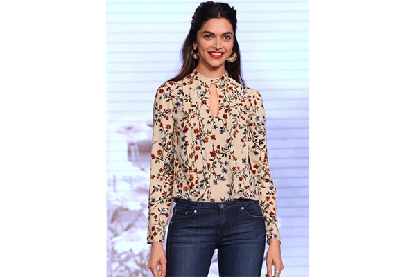 Deepika Style Printed Top